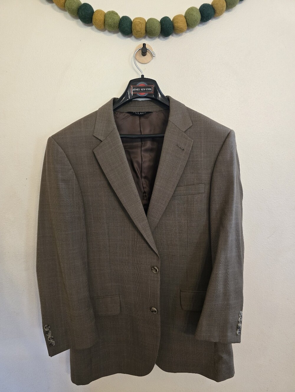 Jos. A. Bank Signature Wool Tan Beige Blue Stripe Plaid 40R Blazer Sport Coat